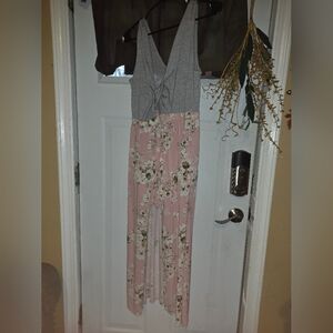 Joe Benbasset Pink and Gray Floral Outfit